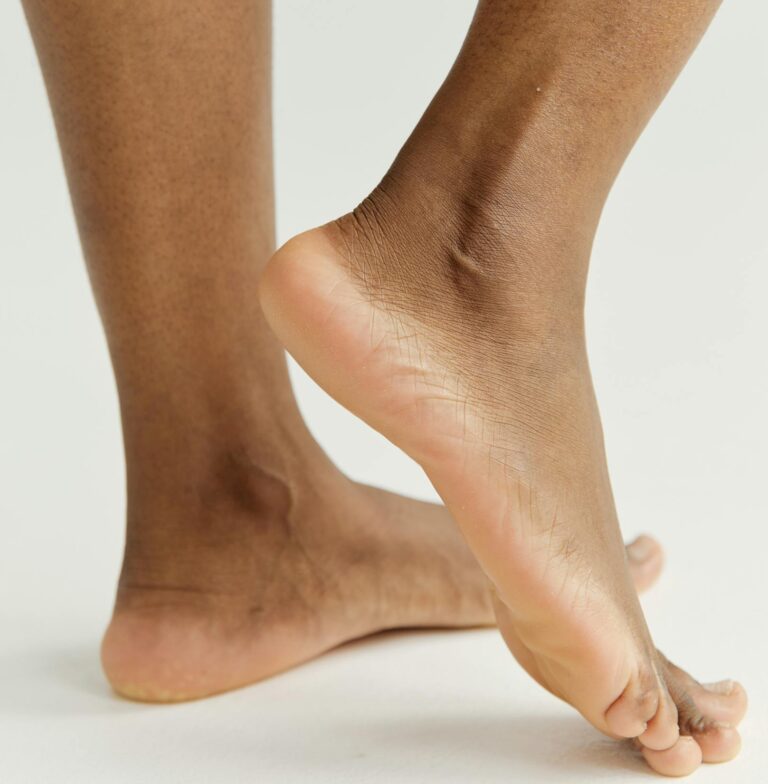 Feet ... on this Yoga & Anatomy training day we start with feet and move up!